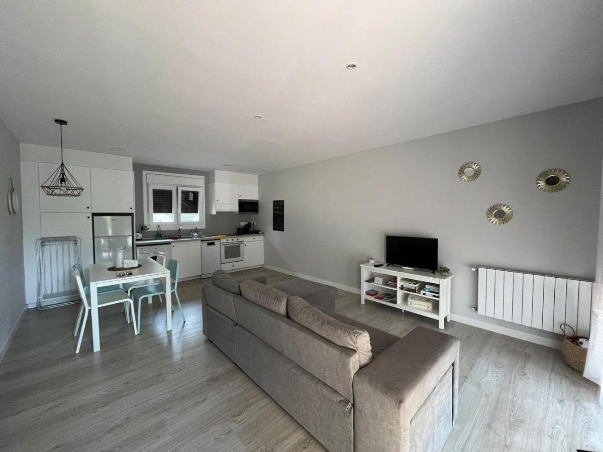 Apartamentos Canamal 利亚内斯 外观 照片